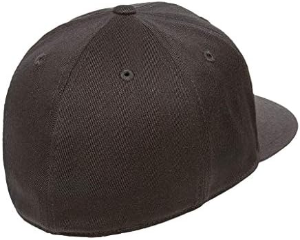 כובע פלקספיט 210 בהתאמה אישית. כובע לוגו מותאם אישית. רקום. ביל שטוח מצויד